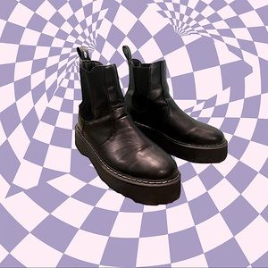 Platform Chelsea Boots